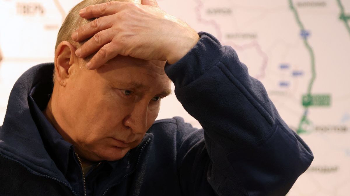 KAZAN, RUSSIA - FEBRUARY 22 (RUSSIA OUT) Russian President Vladimir Putin grimases while visiting a presentation at a gas station, February,22,2024, in Kazan, Russia. Putin is having a two days trip to Kazan prior the 2024 Presidential Elections, planned on March (Photo by Contributor/Getty Images)