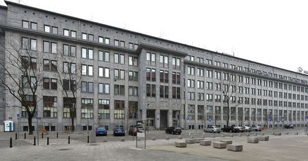 Podwyżki w PGE. 500 zł dla każdego. "Żądania związków zawodowych nierealne"