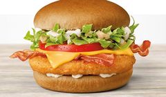 McDonald’s wprowadza do menu Ukraińskiego Burgera, pieniądze ze sprzedaży na pomoc humanitarną Ukrainie