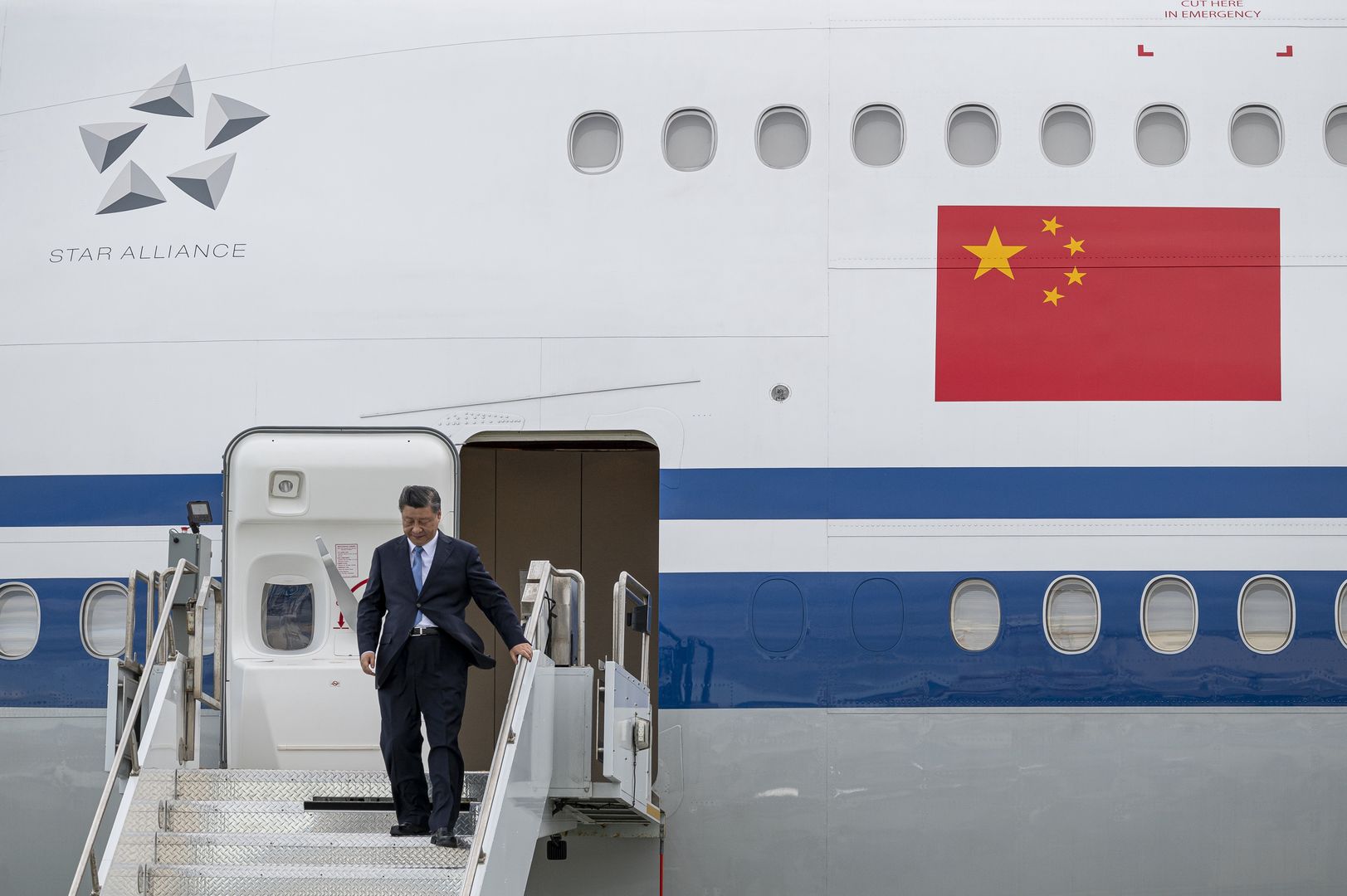 Gorąca linia Chiny-USA. Biden spotkał się z Xi. "Stabilizacja bez rewolucji"