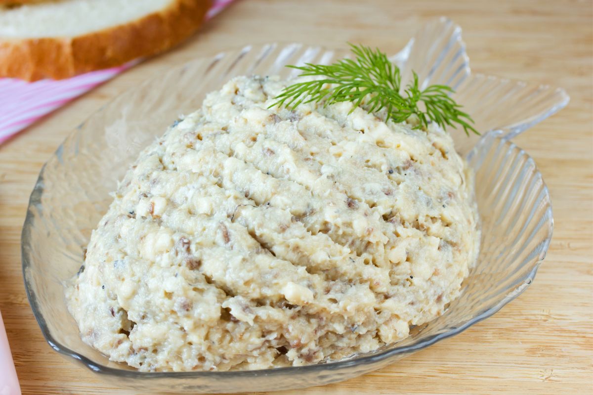 Mieszam dwie ryby. Pasta tak smaczna, że mąż zjada bez chleba