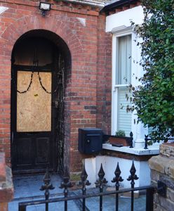 Podpalenie domu premiera Wielkiej Brytanii. Druga osoba aresztowana