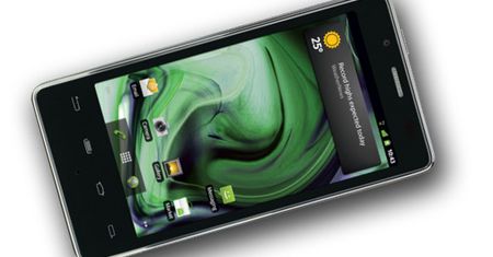 Pierwszy smartfon Intela wkrótce w sklepach