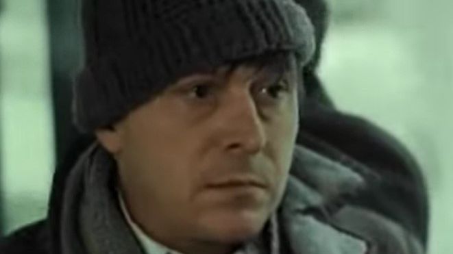 Edward Lach zmarł w 1977 roku