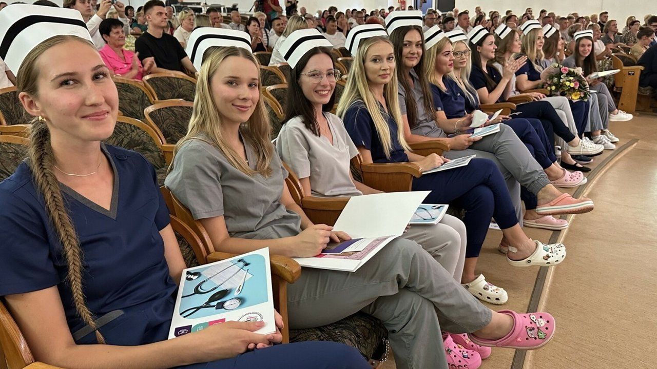Gorlice: Młodych pielęgniarek jest jak na lekarstwo. Sytuację w szpitalu ratuje blisko 40 wciąż zatrudnionych emerytek