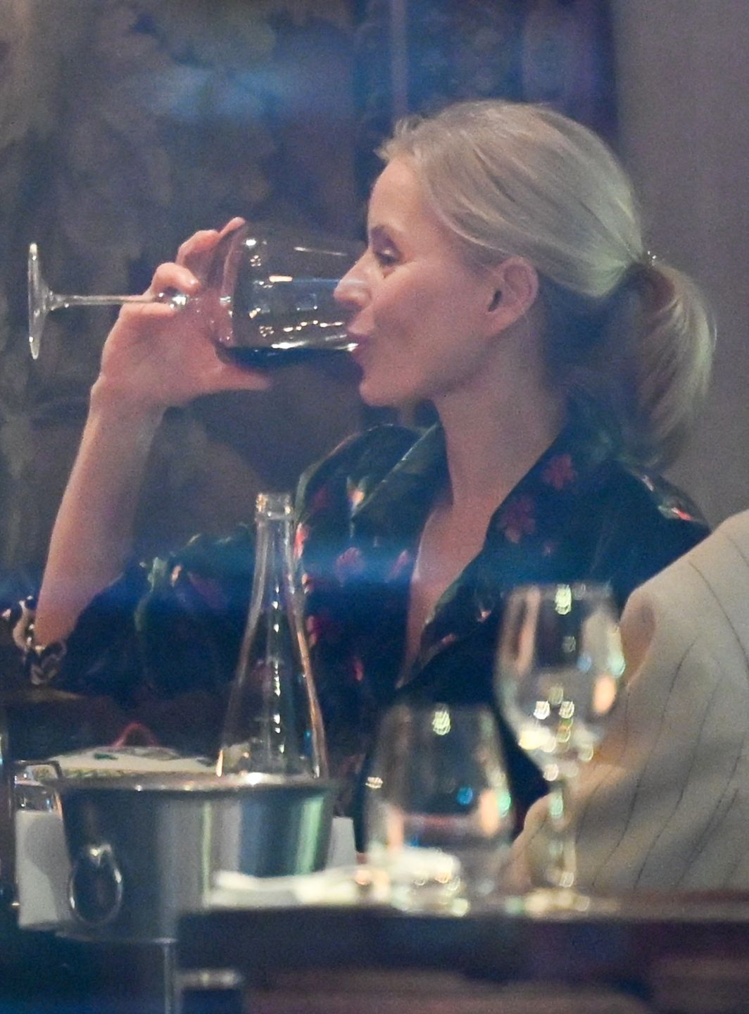 Małgorzata Foremniak z ukochanym w restauracji