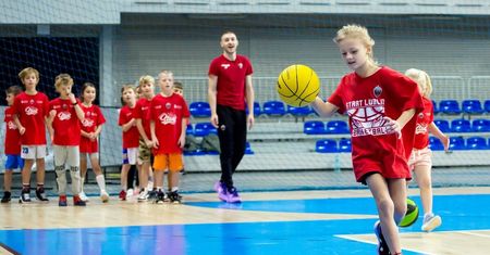 Ferie z koszykówką — Start Lublin Basket School