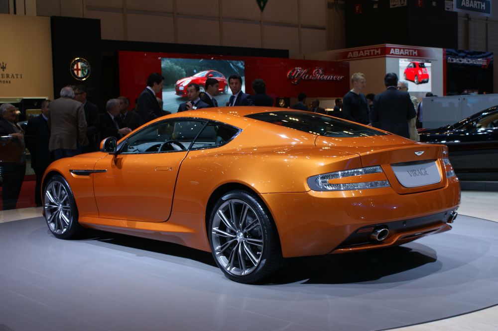 Aston Martin Virage