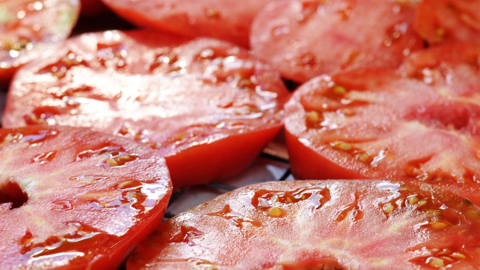 Pomidory są zdrowe, ale nie można ich spożywać bez ograniczeń