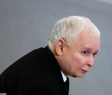 Kaczyński przerwał objazd po kraju. "Uciekł"