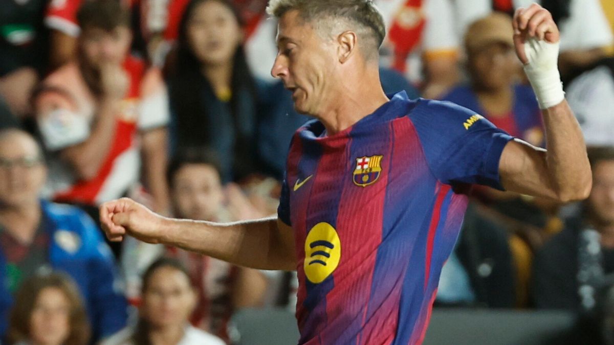 Hiszpanie krytykują Roberta Lewandowskiego.