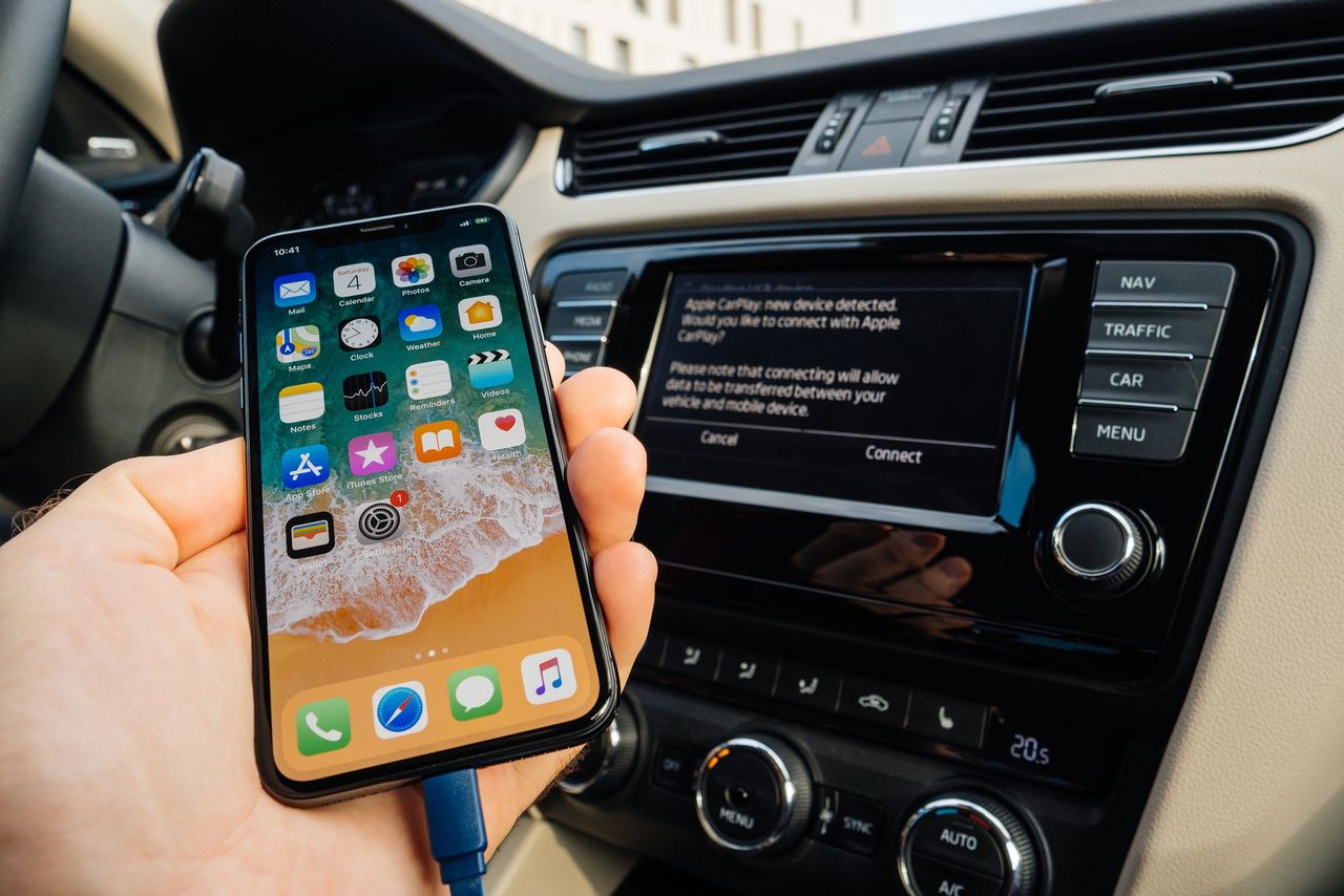 AutoMapa jest już dostępna w CarPlay. (depositphotos)