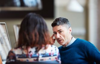 5 subtelnych znaków, po których możesz poznać, że szef chce cię zwolnić