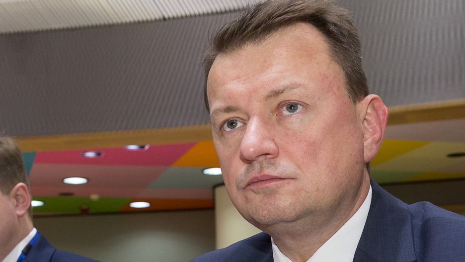 Żołnierzy biorących udział w ewakuacji z Afganistanu powitał w kraju Mariusz Błaszczak 