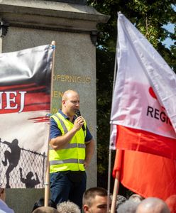 "Stop imigracji!" i kontrmanifestacje. Policja: wolność ma swoje granice