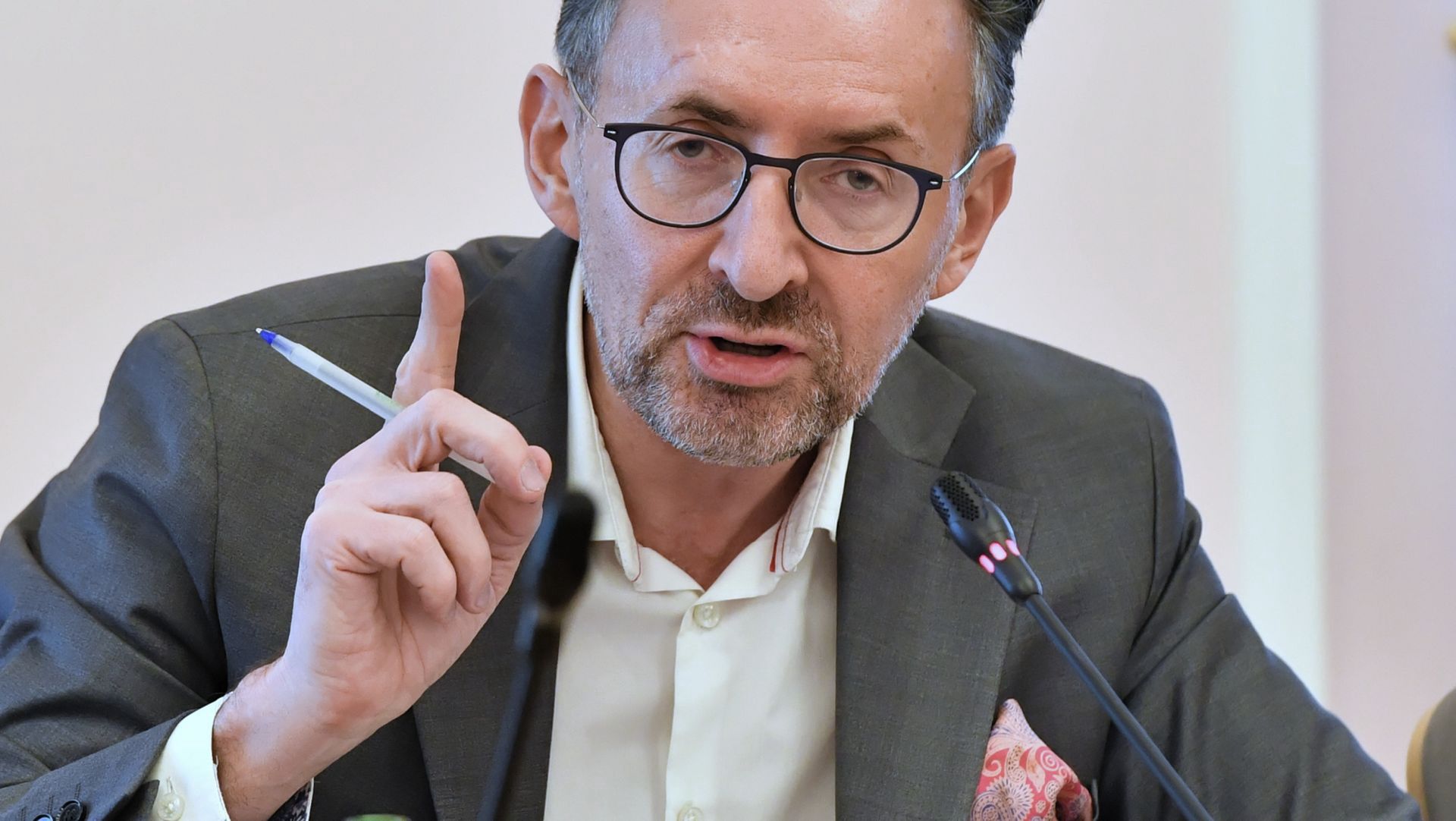 Prof. Marek Chmaj