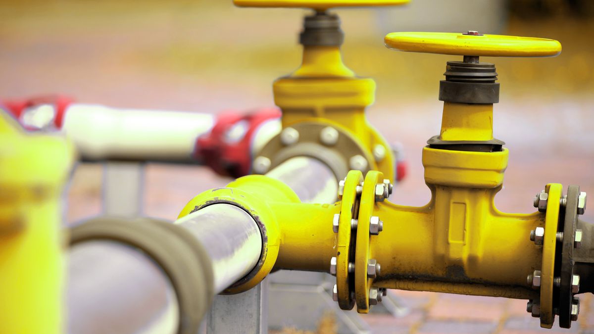 Osoba zbliżona do Gazpromu twierdzi, że 10 kupców otworzyło konta rublowe, żeby płacić za gaz  