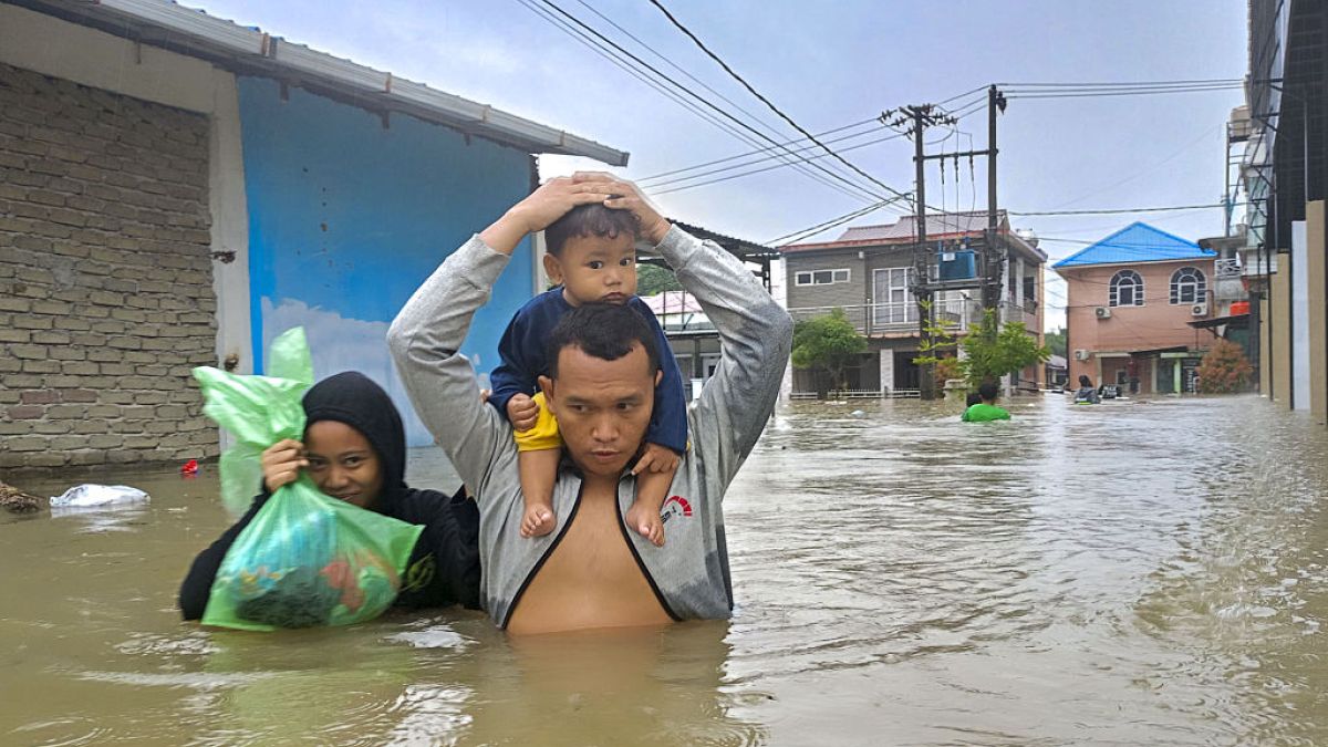 Powódź na Sumatrze. Rośnie bilans ofiar