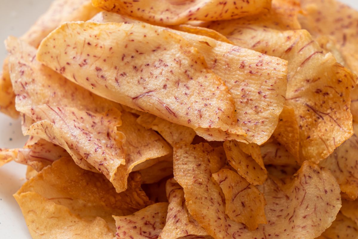 Taro świetnie nadaje się na chipsy i frytki