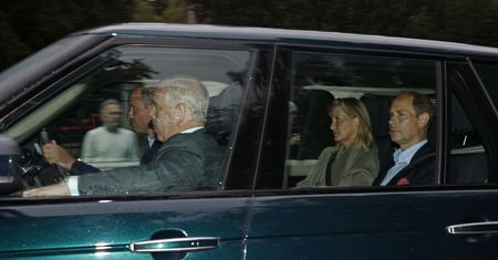 Książę William nie zdążył pożegnać się z babcią. Królową Elżbieta II zmarła zanim dotarł do pałacu