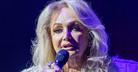 Bonnie Tyler nie żyje. Na co chorowała legendarna artystka? W maju pilnie trafiła do szpitala i przeszła poważną operację