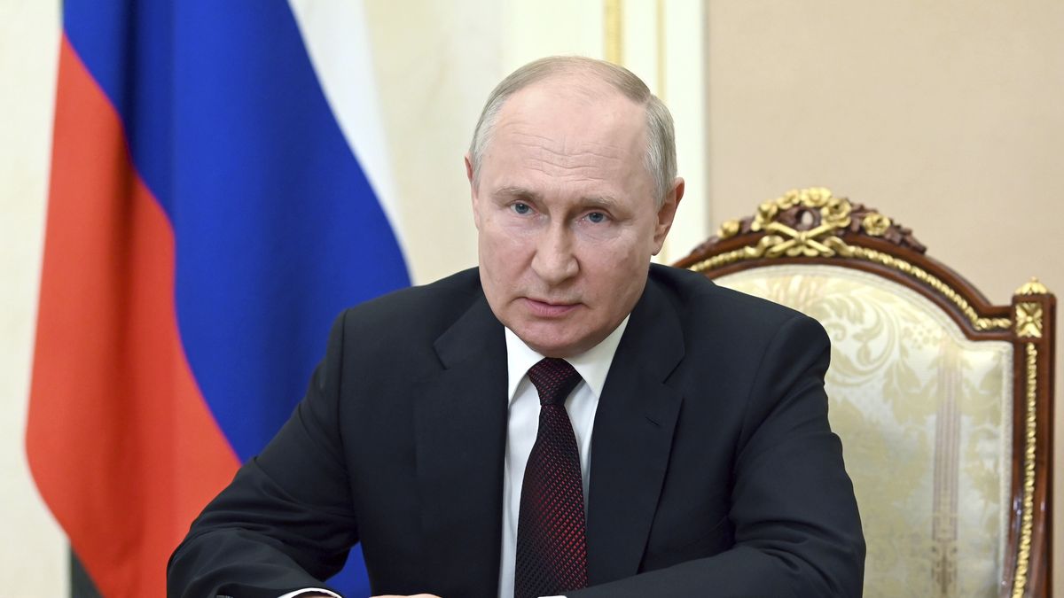 Russian President Vladimir Putin delivers a video address on Railway Worker's Day in Moscow, Russia, 06 August 2023. EPA/ALEXANDER KAZAKOV / SPUTNIK / KREMLIN POOL Dostawca: PAP/EPA.