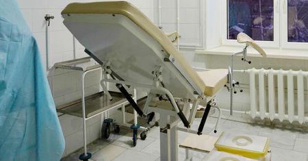 Komentują owłosienie intymne. Ekspertka ostrzega pacjentki