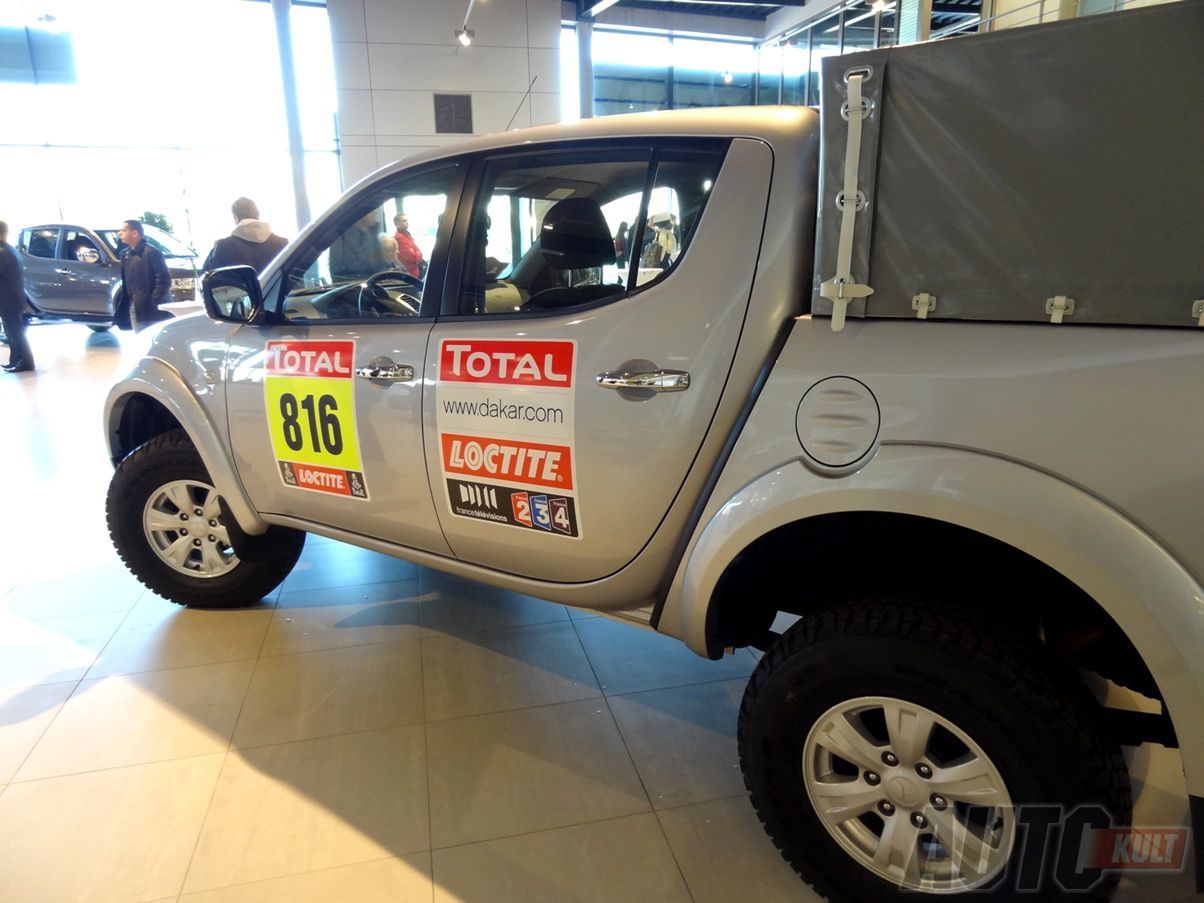 Mitsubishi Pajero V60 T1 Adama Małysza