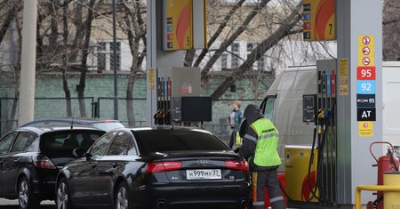 Sewastopol wprowadza racjonowanie benzyny. Kierowcy kupią maksymalnie 20 litrów