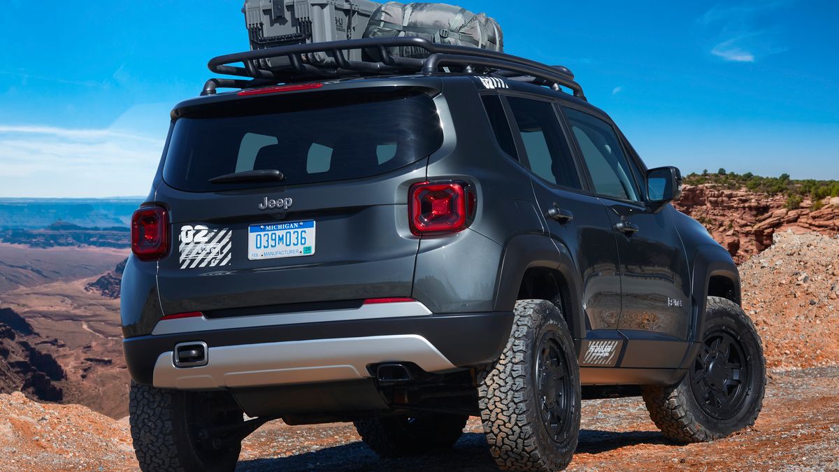 Jeep co rok pokazuje koncepcyjne samochody, do których przygotowania wykorzystuje się również koncepcyjne, ale także dostępne w sprzedaży akcesoria Mopar.