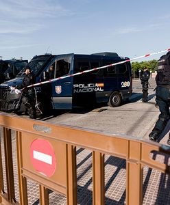 Francja cofa migrantów. Hiszpanie bezradni