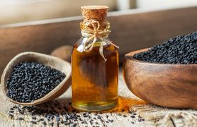 Olej z nasion czarnuszki – właściwości, działanie i zastosowanie