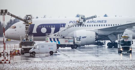 Alarm na pokładzie samolotu. Akcja służb na Lotnisku Chopina