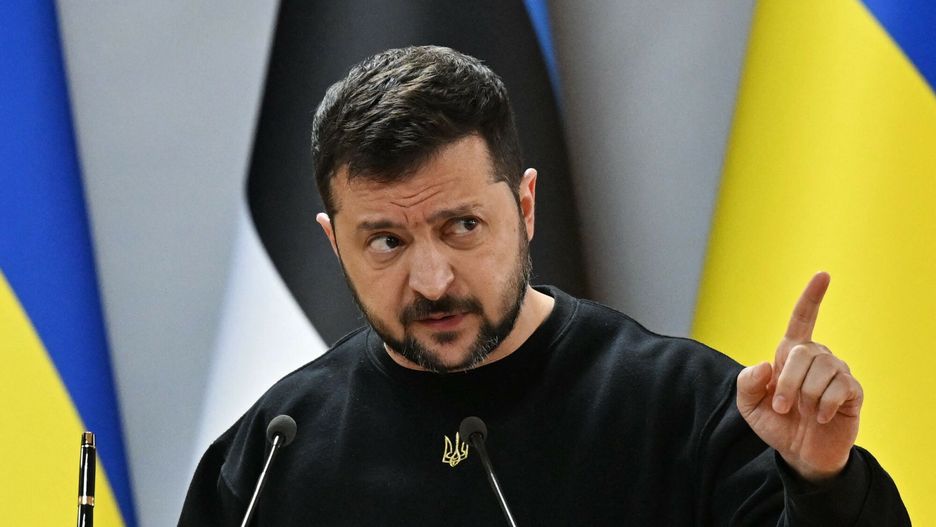Ukraina - arch 2
Ukrainian President Volodymyr Zelensky speaks during a joint press conference with Estonian Prime Minister after their meeting in Zhytomyr on April 24, 2023, amid the Russian invasion of Ukraine. (Photo by Genya SAVILOV / AFP)
GENYA SAVILOV