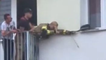 Nagrała akcję strażaków. "Nigdy nie zawodzą"
