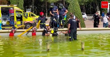 Tragedia. 16-latek utopił się w fontannie. Miała 30 cm głębokości