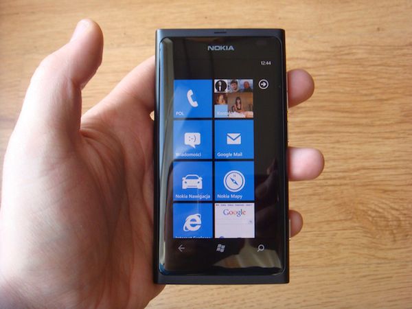 Nokia Lumia 800 - ekran
