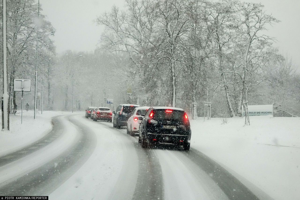 Zima uderzyła. Na drogach armagedon, seria kolizji na Podlasiu