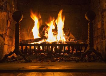 Nowe zasady kontroli kominków. Mandaty nawet do 5 tys. zł