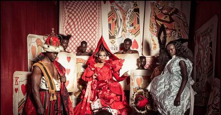 Tim Walker odpowiedzialny za kalendarz Pirelli 2018. Wiemy, co dzieje się za kulisami