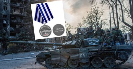 Rosjanie już opracowali projekt medalu za zdobycie Mariupola. "Tworzą iluzję. Opór trwa"