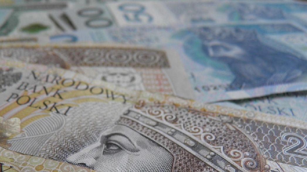 Czy płacenie podatków "z sufitu" jest sprawiedliwe?