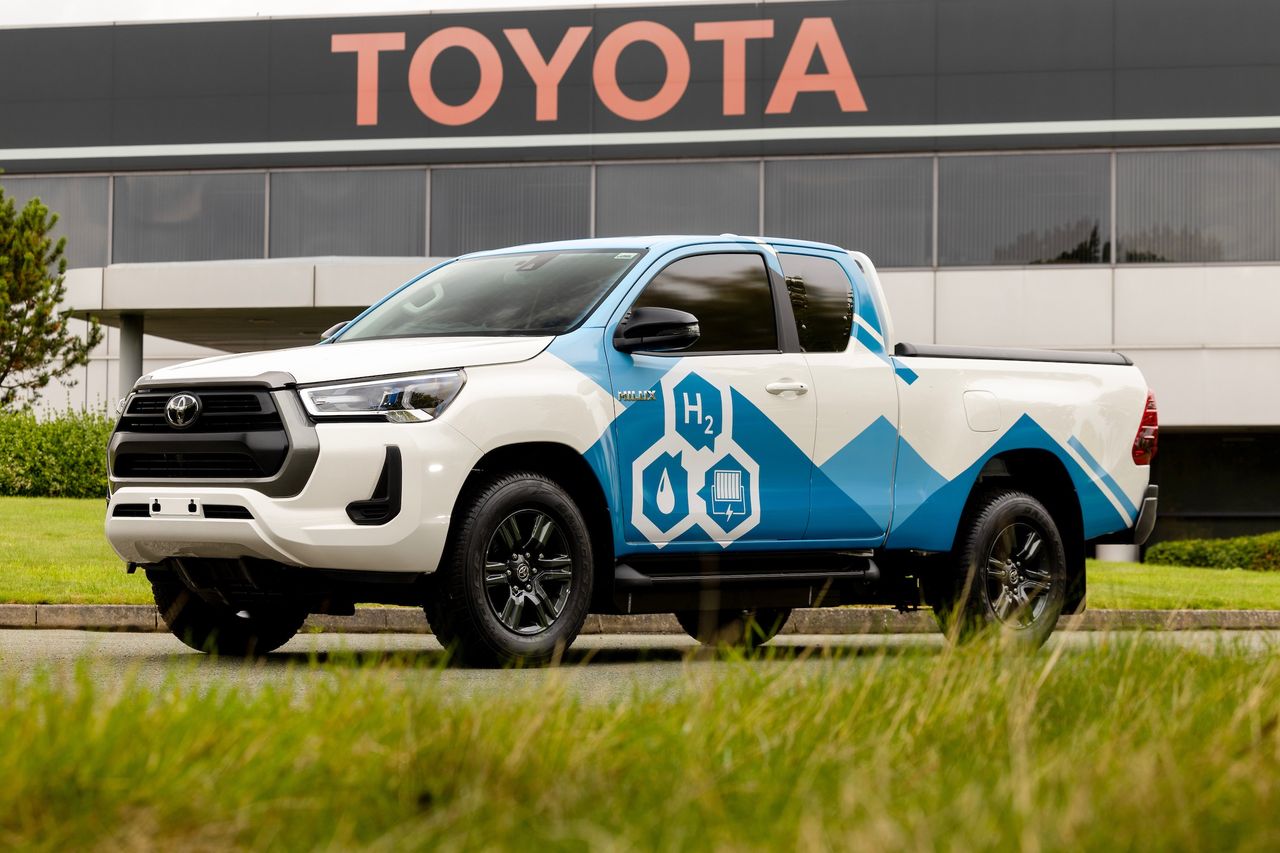 Wodorowa Toyota Hilux w wersji prototypowej