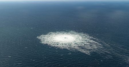 Kto zniszczył gazociągi Nord Stream? Wiceszef MSZ: wiele wskazuje na to, że zrobiła to Rosja