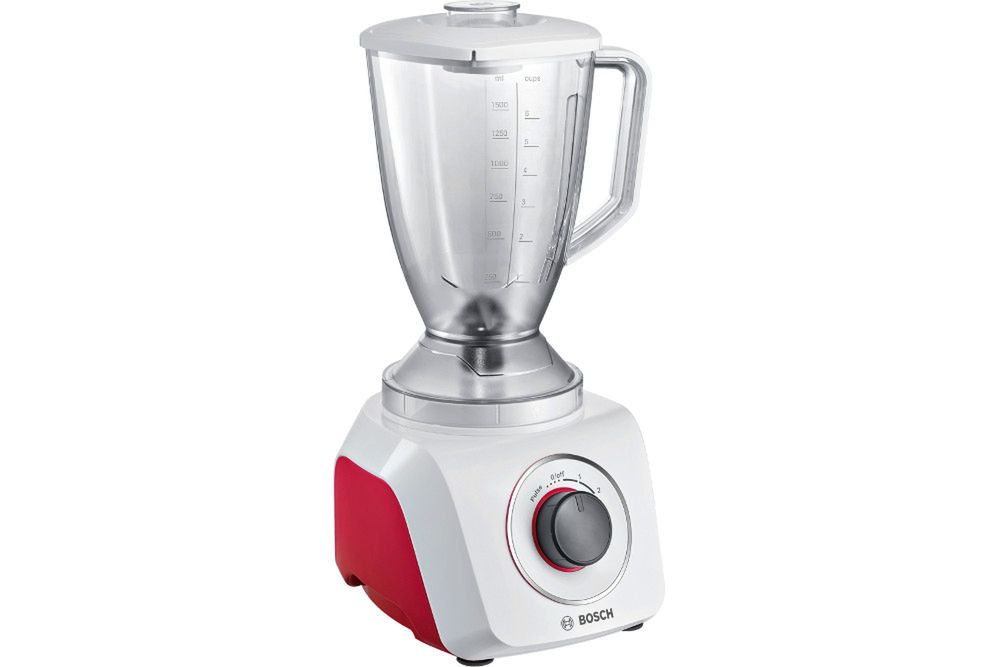 Bosch MMB21P0R to blender o standardowej pojemności kielicha, która wynosi 1,5  l