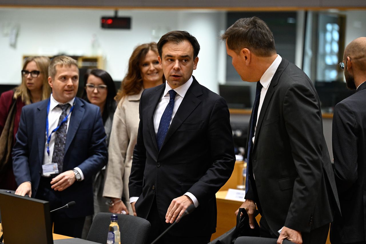 Rząd zajmie się podwyżką CIT dla banków. W zamian obniży podatek bankowy