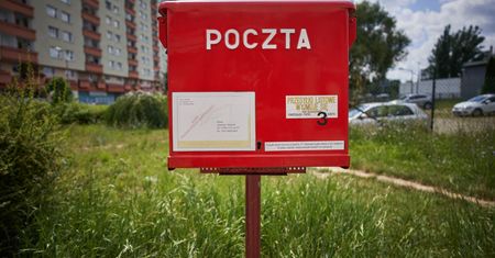 Podszywają się pod Pocztę Polską. Zwróć uwagę na szczegół