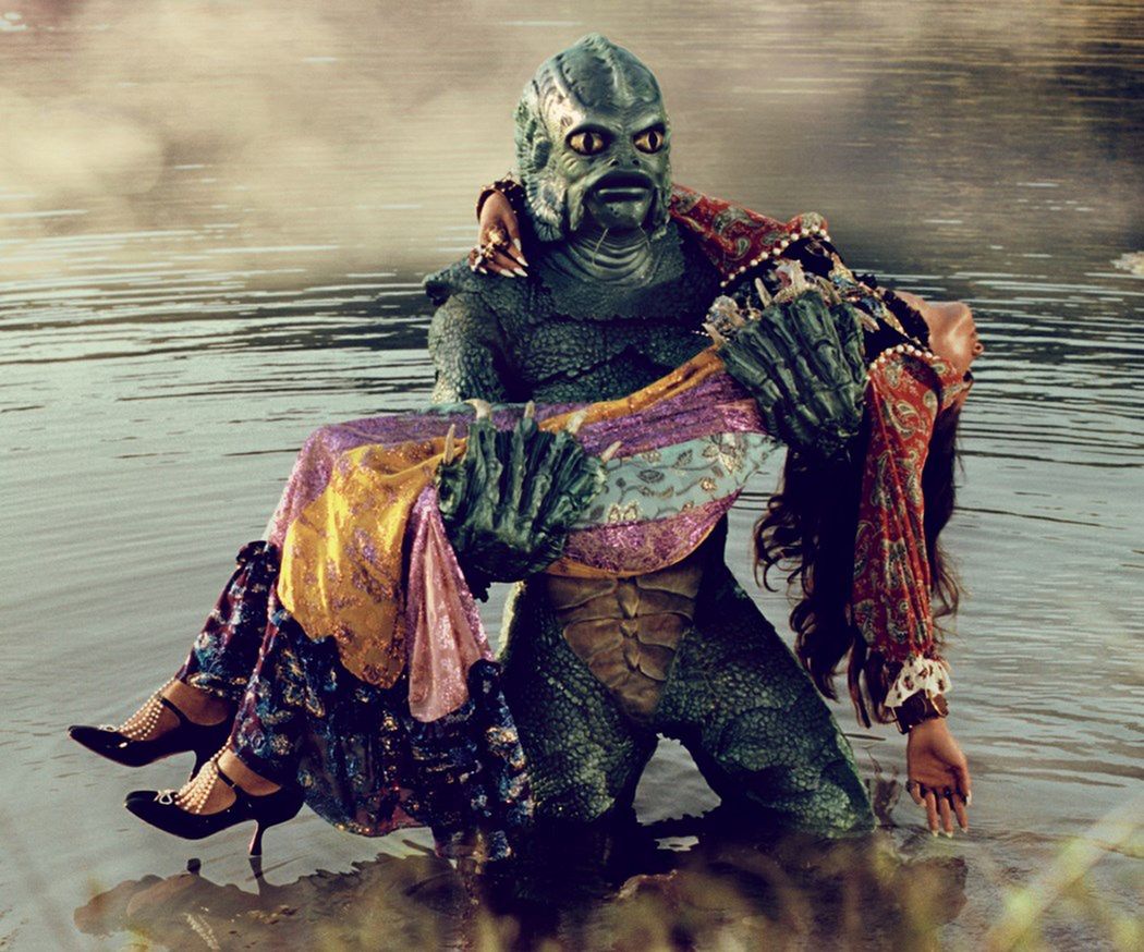 Najnowsza kampania Gucci to uczta wizualna dla miłośników science fiction z lat 50. i 60. 1