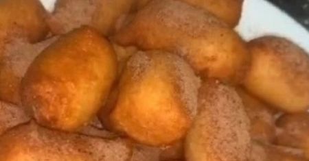 Przepis na szybkie pączki. Tylko dwa składniki