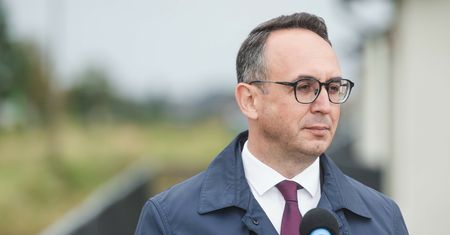 Strategiczna dla CPK działka sprzedana. Minister komentuje